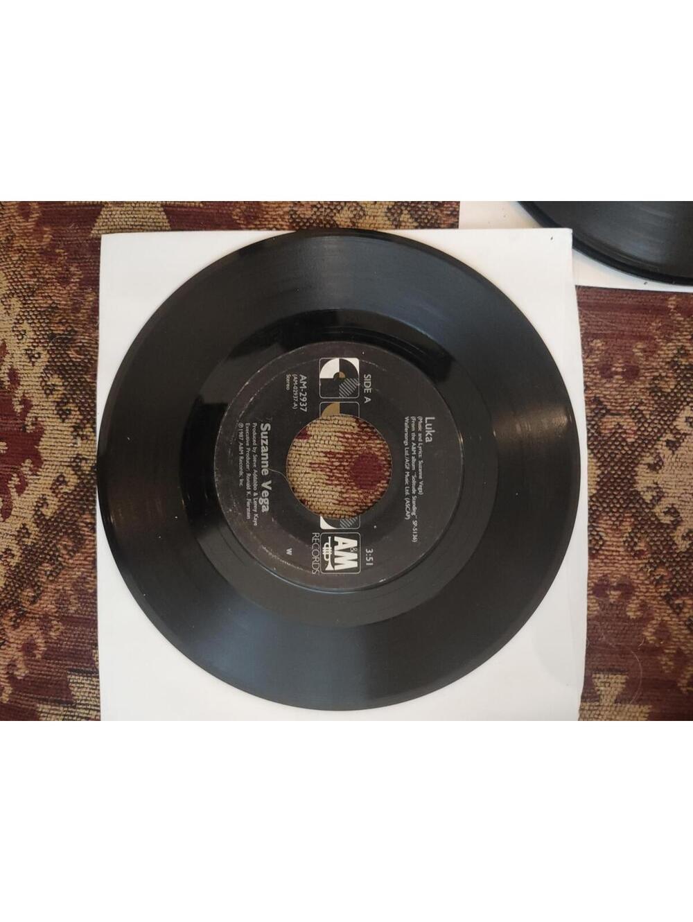 Suzanne Vega - Luka / Night Vision- vintage vinyl 45 NM
